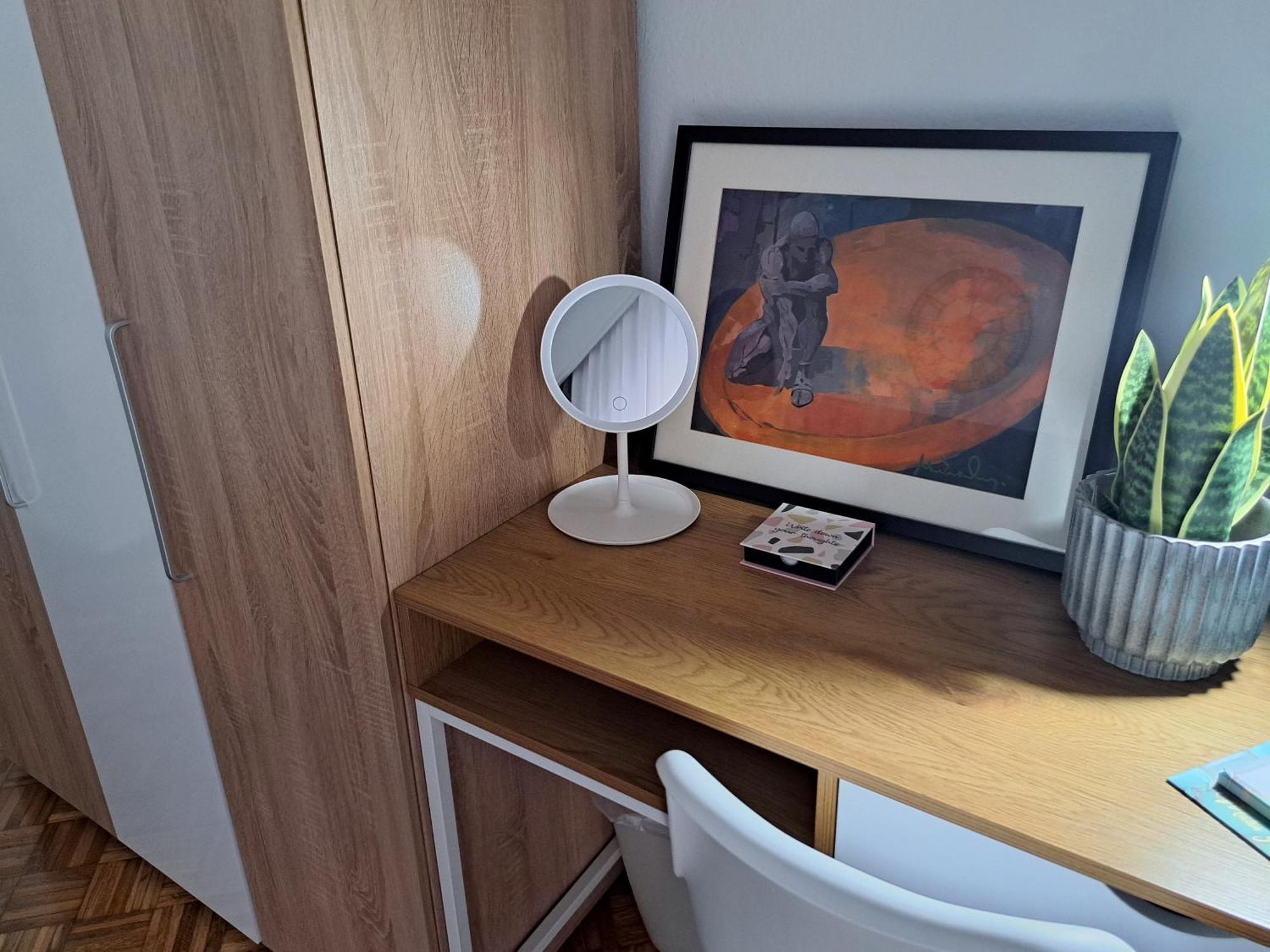 Stylish City Center Apartment Sérres Eksteriør bilde